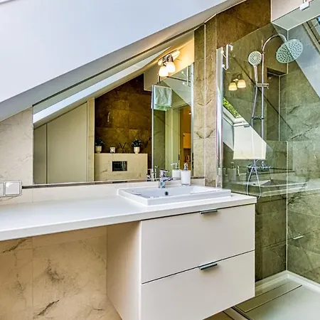 Centrum - Wyszynskiego 9 By Royal Aparts * Świeradów-Zdrój