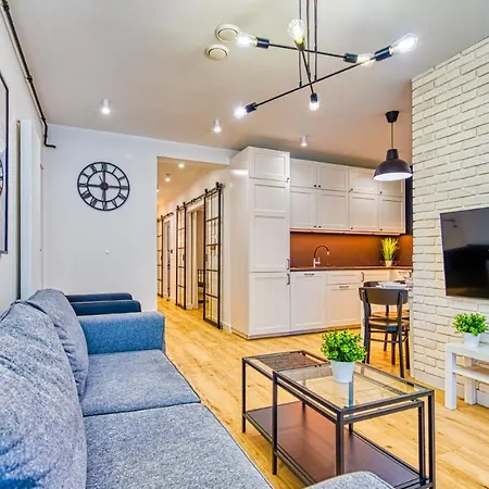 Centrum - Wyszynskiego 9 By Royal Aparts 아파트 *