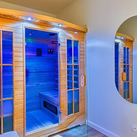 Centrum - Wyszynskiego 9 By Royal Aparts 아파트 *