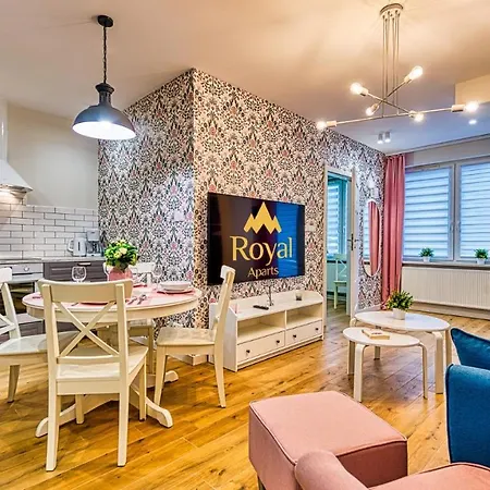 Centrum - Wyszynskiego 9 By Royal Aparts 아파트 *