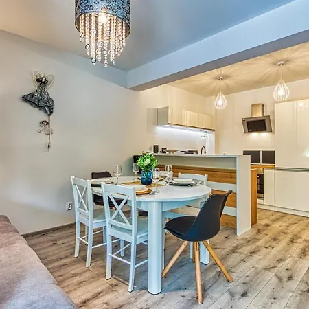 Centrum - Wyszynskiego 9 By Royal Aparts Apartamento *