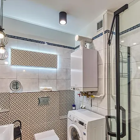 Centrum - Wyszynskiego 9 By Royal Aparts 아파트 *