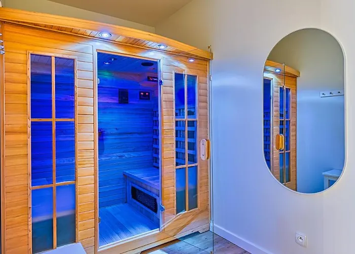 Centrum - Wyszynskiego 9 By Royal Aparts 아파트 *