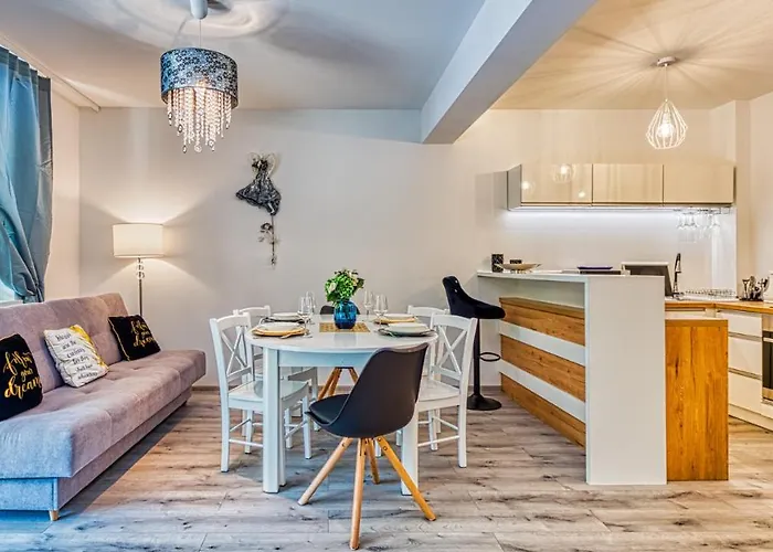 Centrum - Wyszynskiego 9 By Royal Aparts Appartement